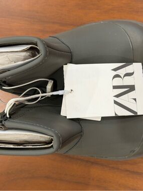 Zara Olive Green Ankle Slip-On Boots